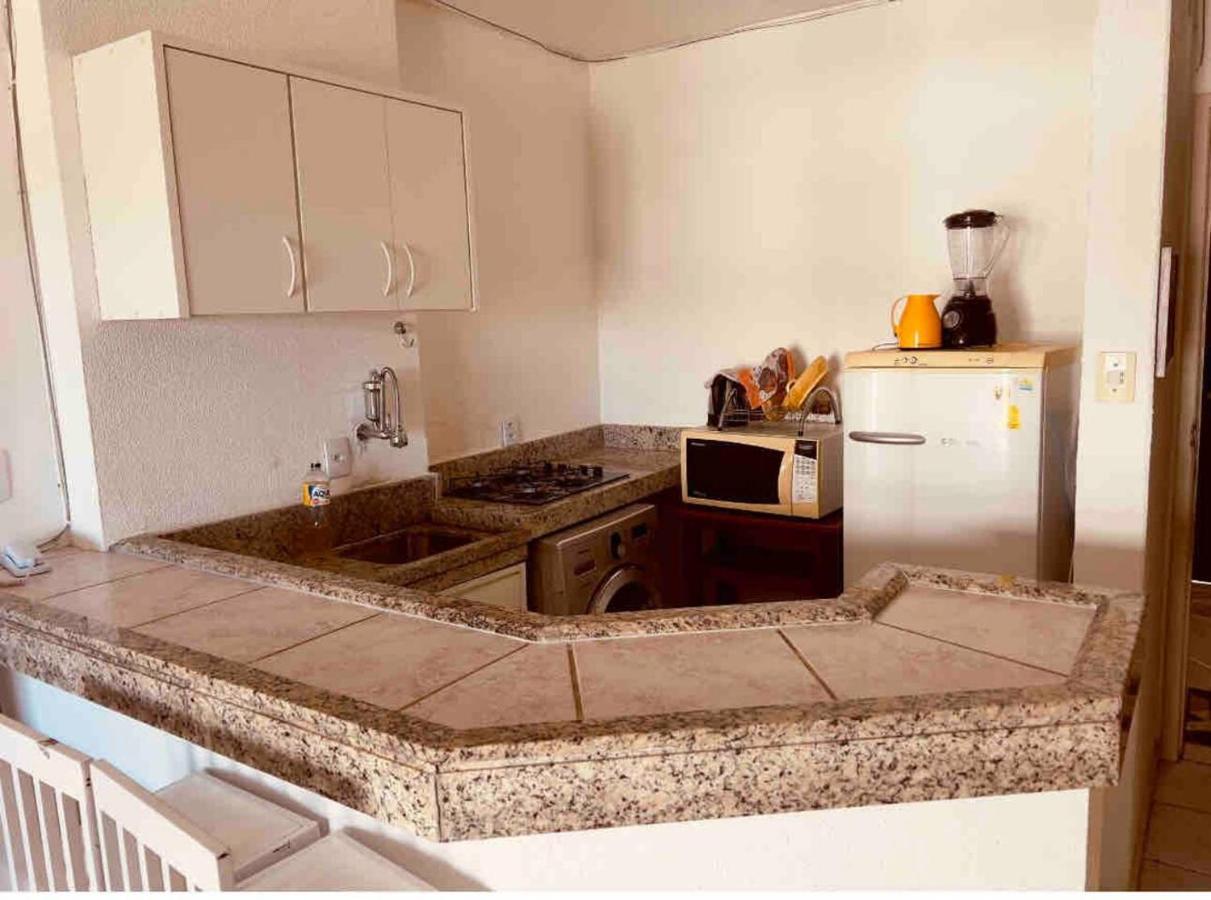 Apartamento Maravilhoso, Completo,1 Quarto Com Cama Queen E Sofa Retratil, Bi Cama Embutida, Colchao Extra, Vista Pro Mar, Dormem 5, Pe Na Areia, Jacuzzi, Piscina Wifi,Self Checkin, Automatizado Lägenhet Florianópolis Exteriör bild