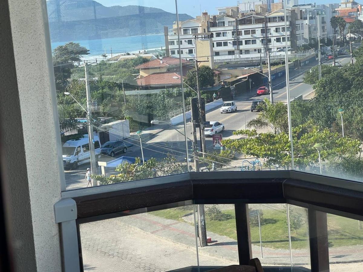 Apartamento Maravilhoso, Completo,1 Quarto Com Cama Queen E Sofa Retratil, Bi Cama Embutida, Colchao Extra, Vista Pro Mar, Dormem 5, Pe Na Areia, Jacuzzi, Piscina Wifi,Self Checkin, Automatizado Lägenhet Florianópolis Exteriör bild